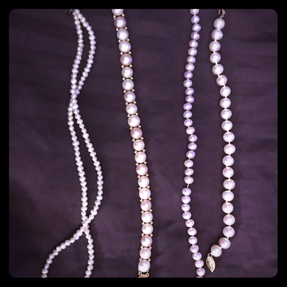 Pearl bracelets and necklace